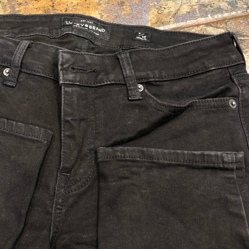 lucky black distressed - Picture 3 of 3